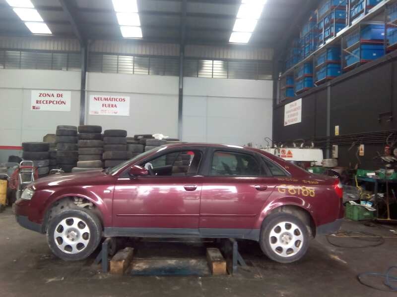 audi a4 berlina (8e) del año 2001