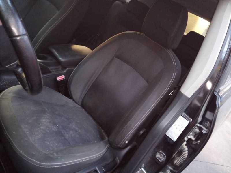 nissan qashqai (j10) del año 2011