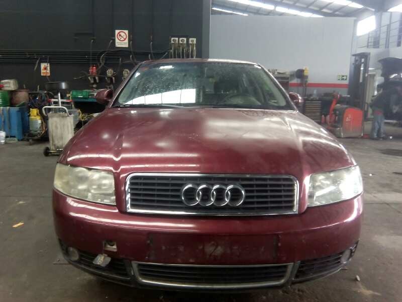 audi a4 berlina (8e) del año 2001