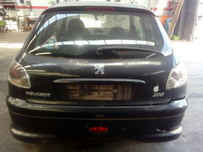peugeot 206 berlina del año 1998