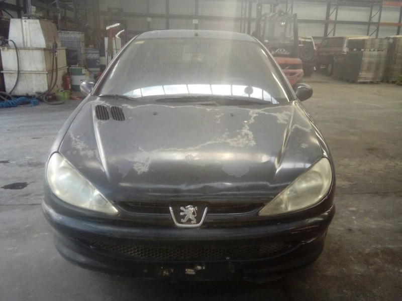 peugeot 206 berlina del año 1998
