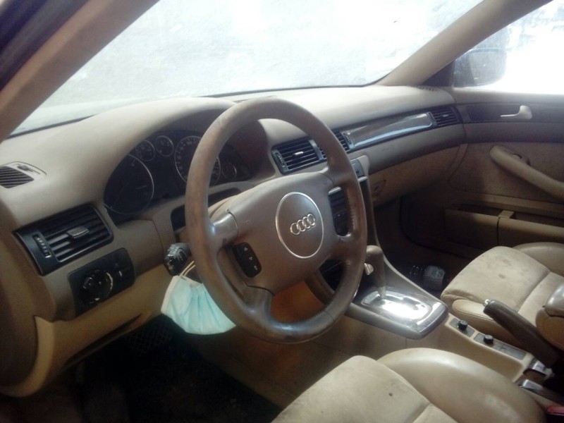 audi a6 berlina (4b2) del año 2002