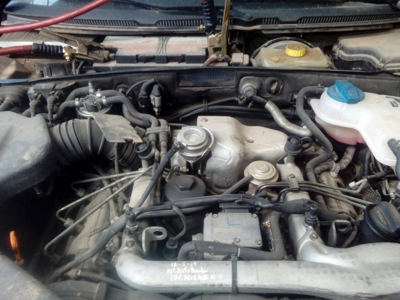 audi a6 berlina (4b2) del año 2002