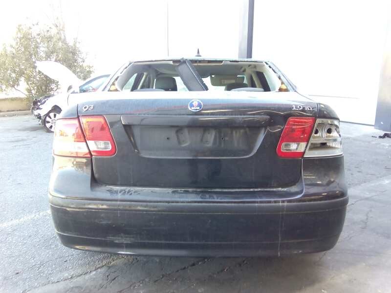 saab 9-3 berlina del año 2005
