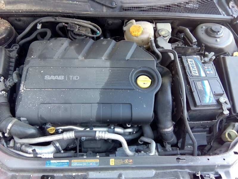 saab 9-3 berlina del año 2005
