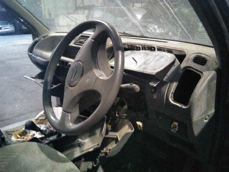 nissan terrano/terrano.ii (r20) del año 1950