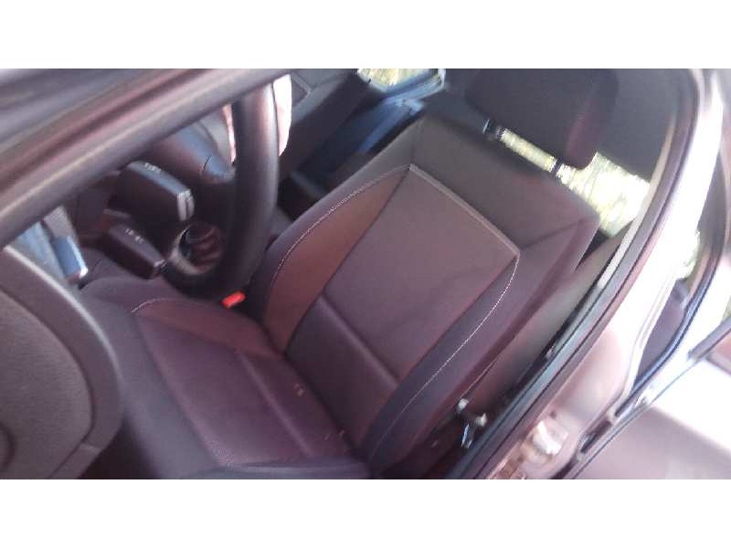 bmw serie 1 berlina (e81/e87) del año 2010