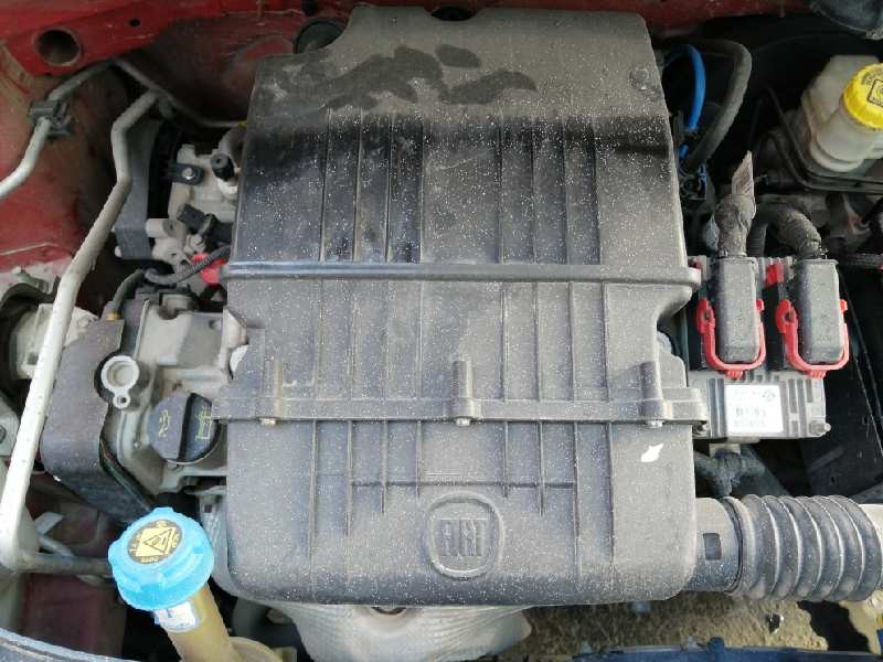 fiat nuova 500 (150) del año 2012