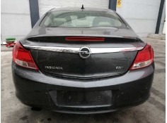 opel insignia berlina del año 2010 2