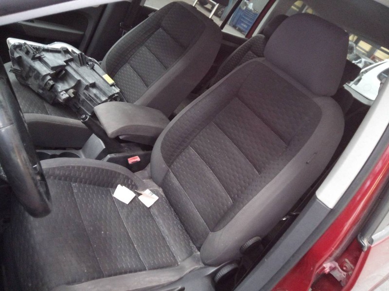 volkswagen touran (1t2) del año 2010