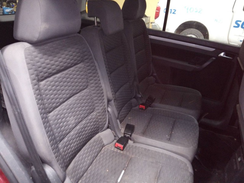 volkswagen touran (1t2) del año 2010