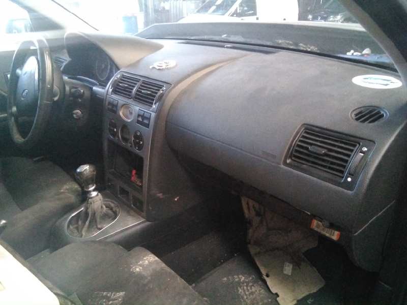 ford mondeo berlina (ge) del año 2003