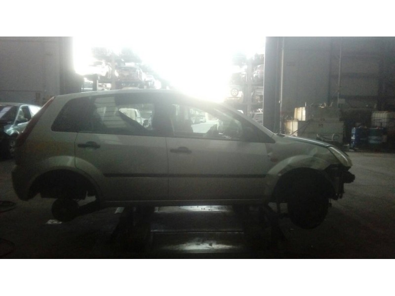 ford fiesta (cbk) del año 2005
