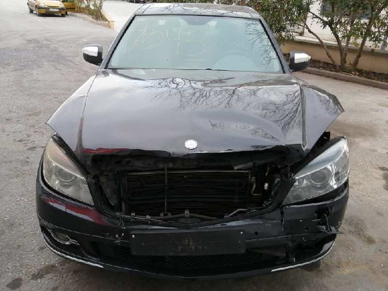 mercedes-benz clase c (w204) berlina del año 2008