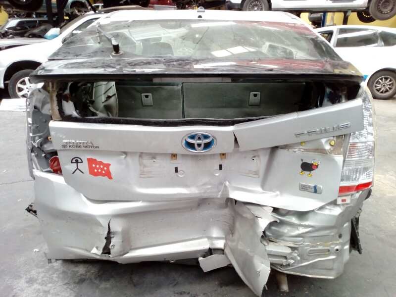 toyota prius (nhw30) del año 2011