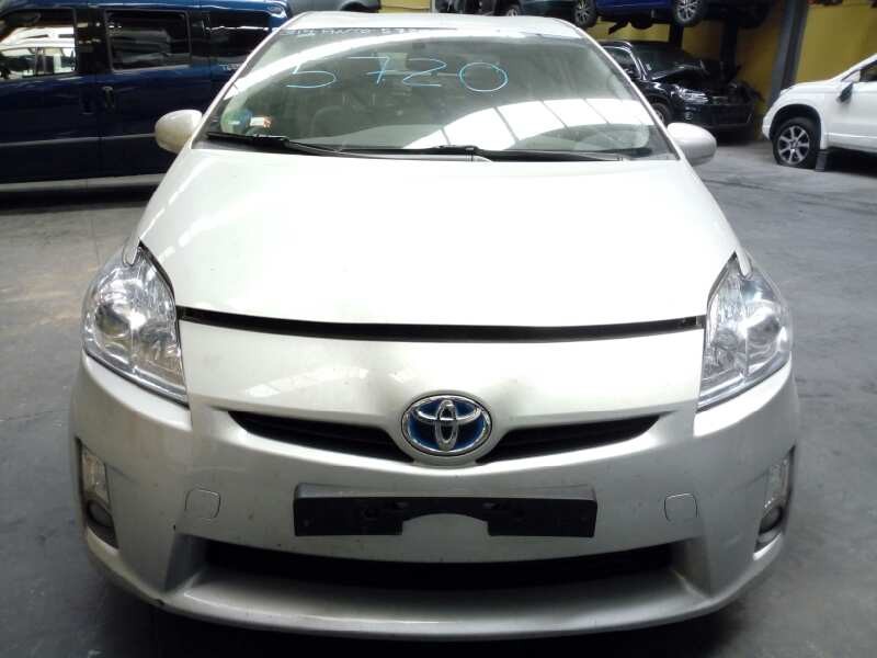 toyota prius (nhw30) del año 2011