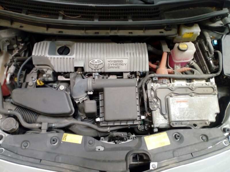 toyota prius (nhw30) del año 2011
