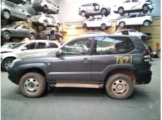 TOYOTA LAND CRUISER (J12)