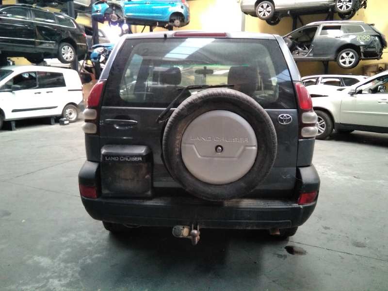 toyota land cruiser (j12) del año 2006