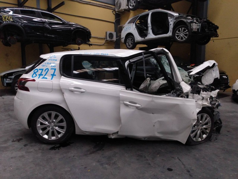 peugeot 308 del año 2015