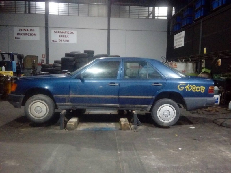 mercedes-benz clase e (w124) berlina del año 1985