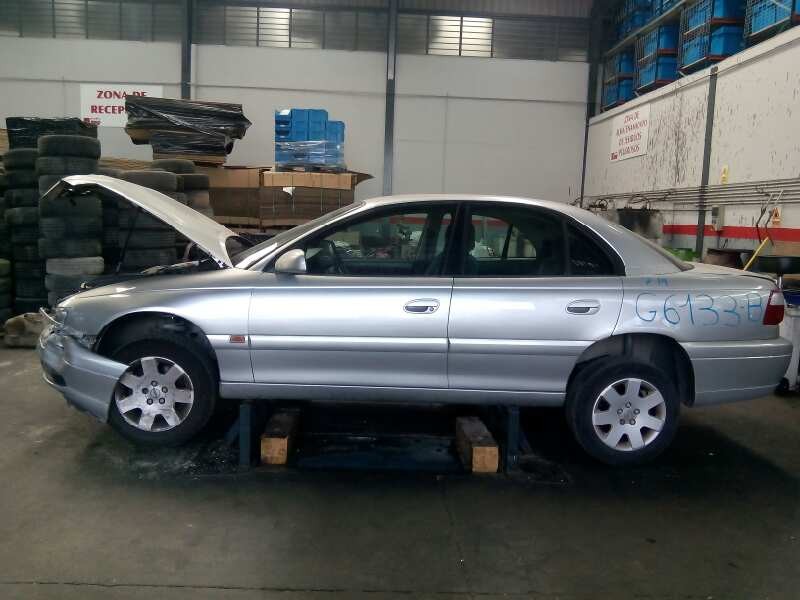 opel omega b del año 1999