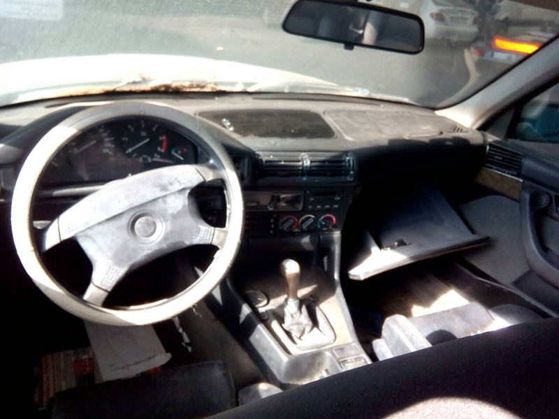 bmw serie 5 berlina (e34) del año 1995