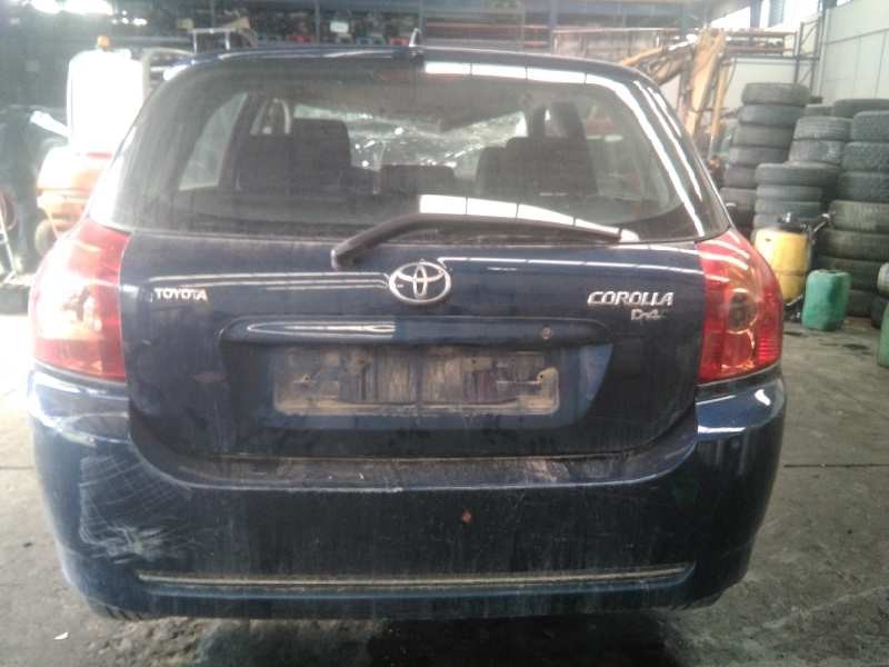 toyota corolla (e12) del año 2001