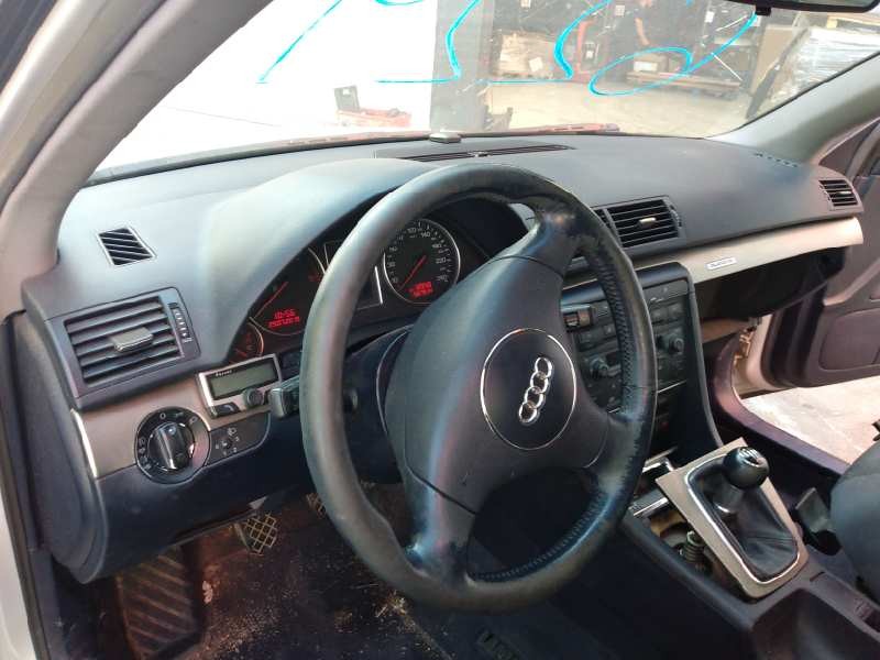 audi a4 berlina (8e) del año 2002