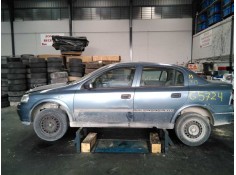 opel astra g berlina del año 2001