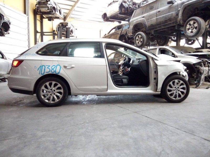 seat leon st (5f8) del año 2015