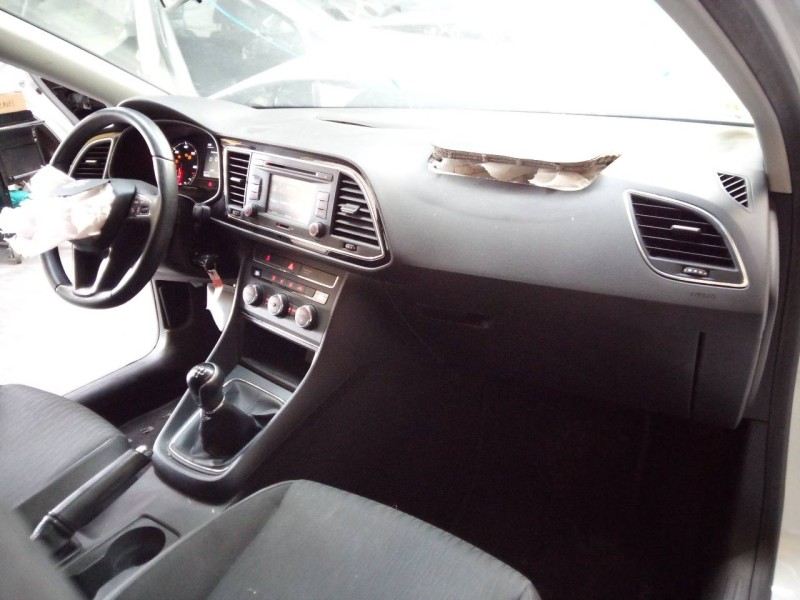 seat leon st (5f8) del año 2015