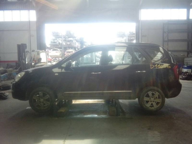 kia carens (un) del año 2006