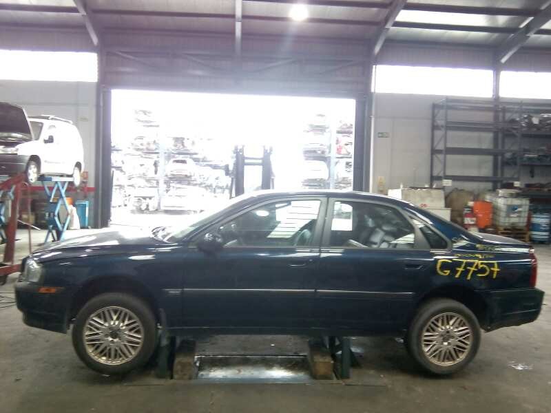 volvo s80 berlina del año 2003