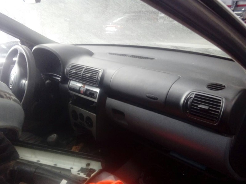 seat toledo (1m2) del año 1999