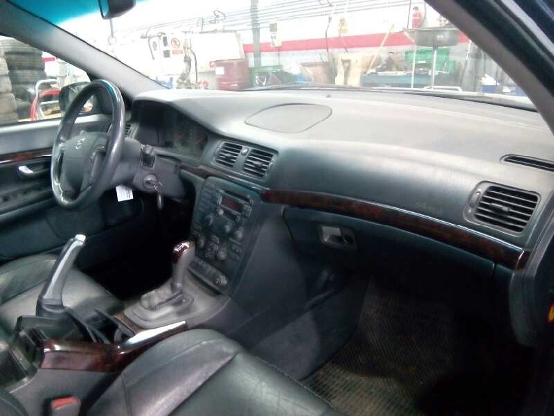 volvo s80 berlina del año 2003