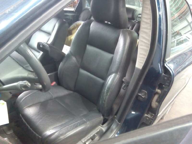 volvo s80 berlina del año 2003