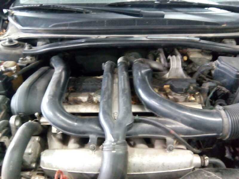 volvo s80 berlina del año 2003
