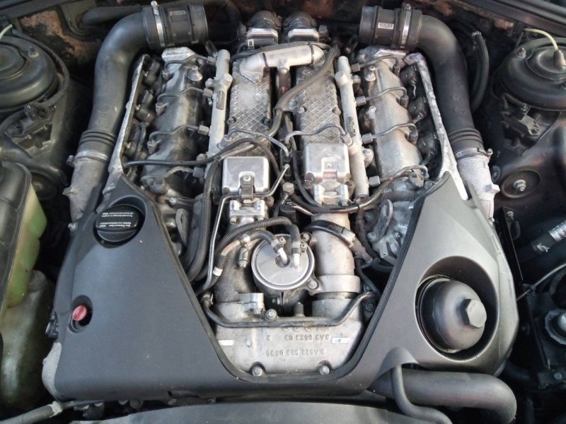 mercedes-benz clase s (w220) berlina del año 2000