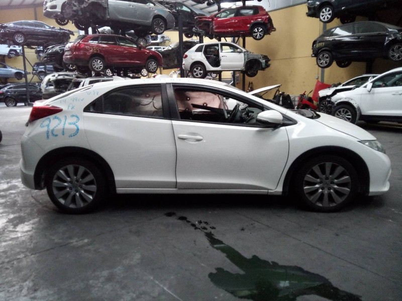 honda civic (fk) del año 2013