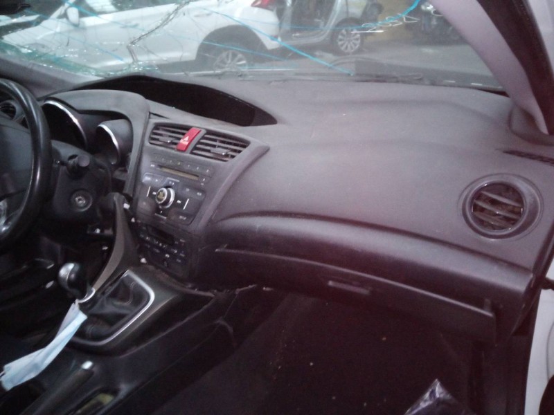 honda civic (fk) del año 2013