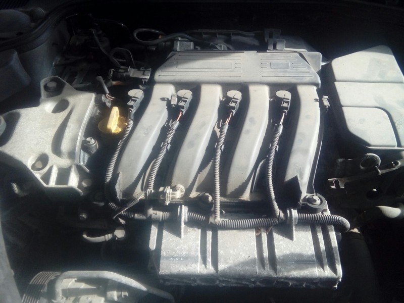 renault laguna (b56) del año 2001