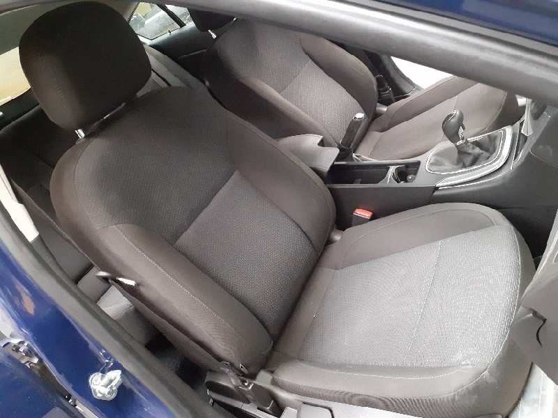 opel insignia berlina del año 2015