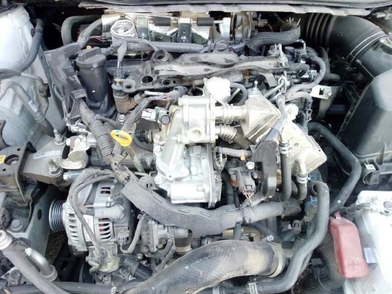 toyota auris del año 2017