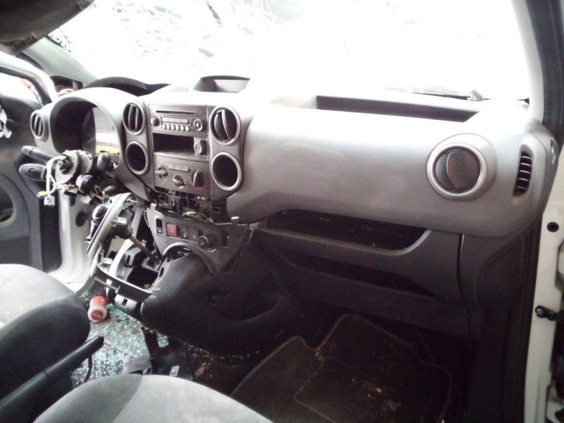 citroën berlingo station wagon del año 2016