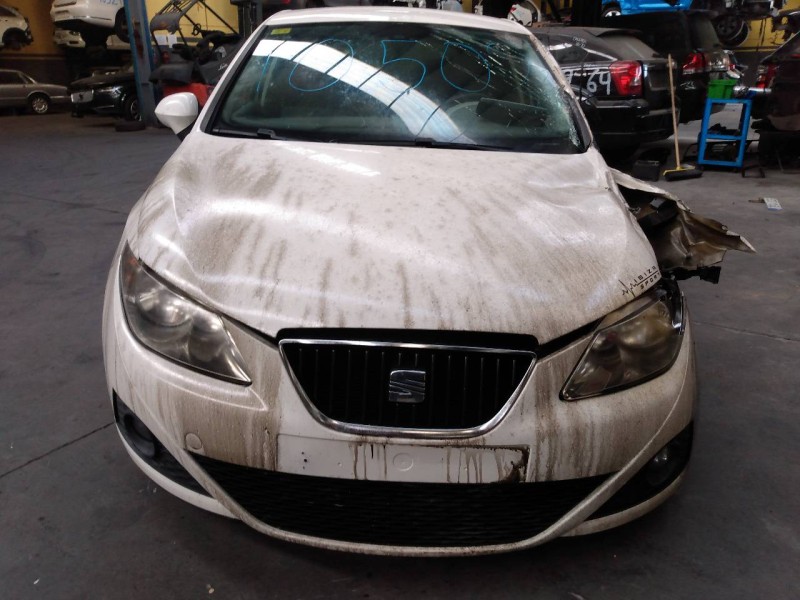 seat ibiza (6j5) del año 2012