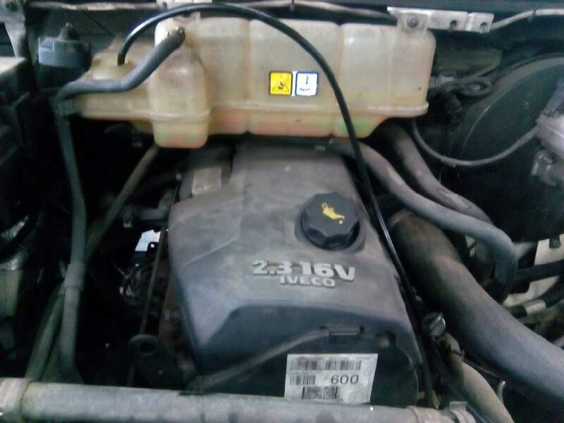 iveco daily caja cerrada (2006 =>) del año 2007