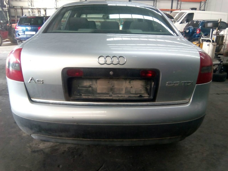 audi a6 berlina (4b2) del año 1999