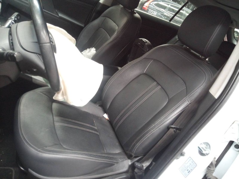 kia sportage del año 2010
