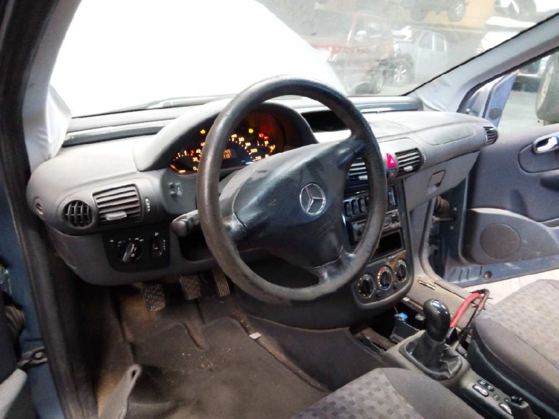 mercedes-benz vaneo (w414) furgoneta compacta del año 2004